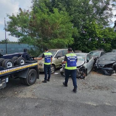 PBT Bakal Boleh Tunda 'Kereta Buruk' Terbiar Di Flat, Kondominium, Apartmen