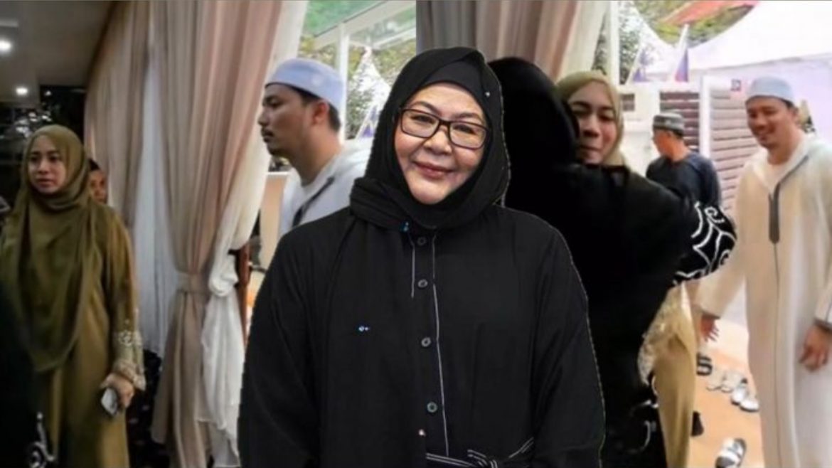 Erma Fatima Titip Doa Buat Fattah Amin & Amira Othman – ‘Peliharalah Kasih Sayang & Jauhi Mereka Dari Hasad Dengki’