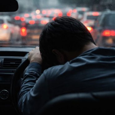 Tips Elak ‘Microsleep’ Semasa Perjalanan Pulang Ke Kampung Halaman