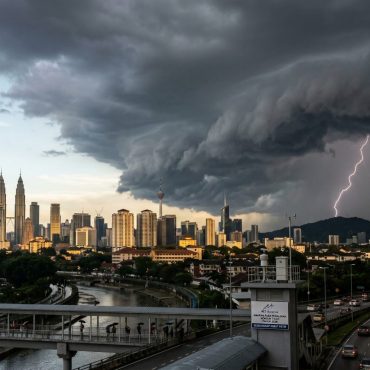 MET Malaysia Beri Amaran: Fasa Peralihan Monsun Bermula, Siap Sedia Hadapi Ribut Petir & Angin Kencang