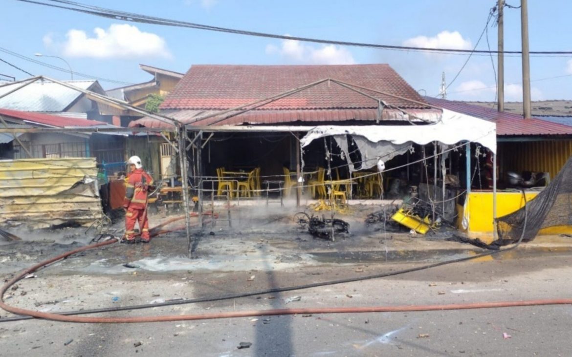 Pemilik Dan Pekerja Gerai Mercun Terbakar Di Wakaf Che Yeh Ditahan