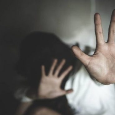 Tular Video Pemandu Teksi C*bul Penumpang, Polis Temui ‘Ubat Kuat’ & Alat Kontraseptif Dalam Kereta