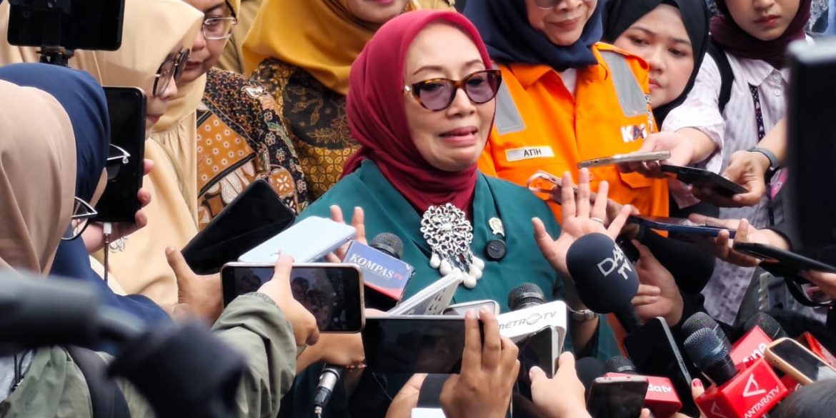 Nahas Tren Bekasi: Menteri Indonesia Mohon Maaf Susulan Cadangan Ubah Kedudukan Gerabak Wanita Supaya Lebih 'Selamat'