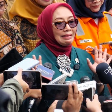 Nahas Tren Bekasi: Menteri Indonesia Mohon Maaf Susulan Cadangan Ubah Kedudukan Gerabak Wanita Supaya Lebih 'Selamat'