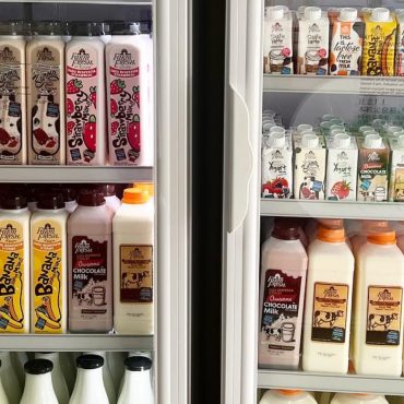 Susah Nak Cari Susu Segar Sekarang? Puncanya Botol Plastik Terjejas Konflik Timur Tengah