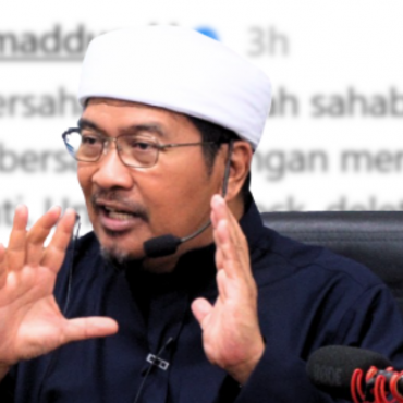‘Pilih Sahabat Yang Bantu Ke Akhirat’ – Ustaz Ahmad Dusuki Nasihat ‘Block’ & ‘Unfriend’ Kawan Rosakkan Amalan