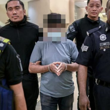 Kantoi Guna 2 MyKad Untuk Beli Minyak Subsidi, Lelaki Bangladesh Didenda RM10,000