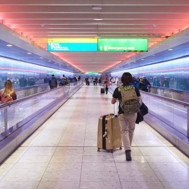 'Negara Dunia Ketiga Pun Lebih Baik' – Beg Hilang Di Lapangan Terbang Heathrow, Rakyat Malaysia Rugi Ribuan Ringgit