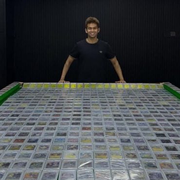 Koleksi Kad Pokémon RM4.4 Juta, Pemuda Ini Tawar Komisen RM80,000 Kepada Pencari Pembeli
