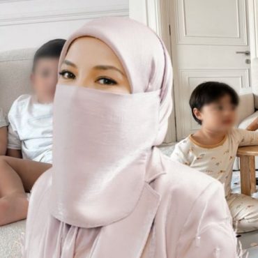 Admin Naelofar Dedah Neelofa Hamil Anak Ketiga, Netizen Tumpang Gembira – ‘Kena Ramai Sebab Baka Bijak Pandai’