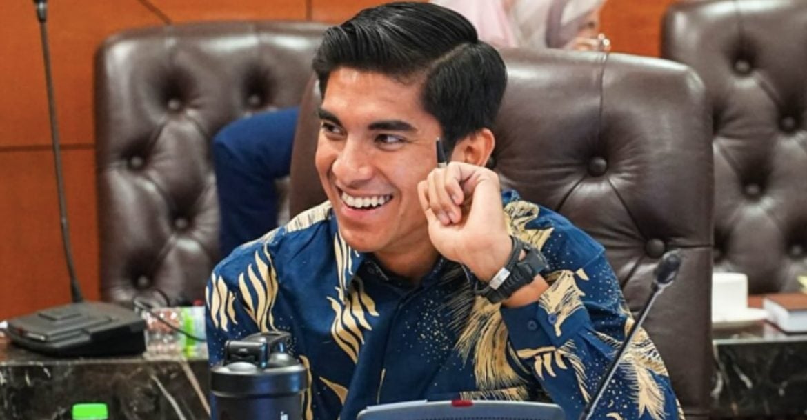 [VIDEO] ‘Syed Saddiq Sanggup Naik Gunung & Turun Laut Demi Rakyat, Tak Ambil Duit Atau Bayaran’