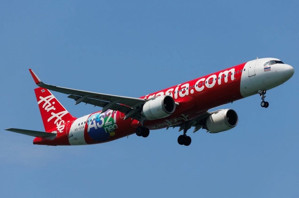 Isu Diarah Keluar Pesawat: AirAsia Tampil Mohon Maaf, Perkenal SOP Baharu Mesra OKU