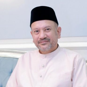 Tunku Nadzaruddin Ditabalkan Undang Yang Empat Sebagai YDPB Negeri Sembilan Ke-12