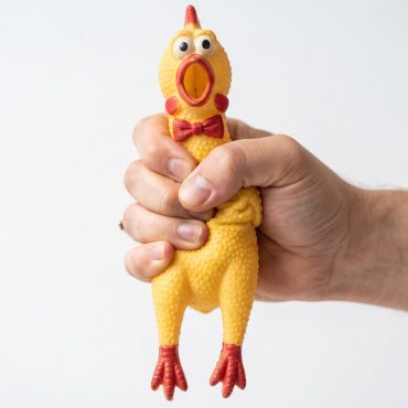 Angkara Jiran Bising, Wanita Ini Guna 'Ayam Getah' & Periuk Sebagai Senjata Balas Dendam