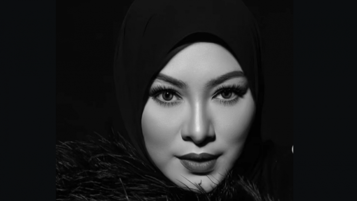 ‘Menangis Sampai Terkencing… Bersalin Dalam Kereta, Ada Dia Peduli?’ – Abby Abadi Trauma, Diuji Sejak Hamil Anak Pertama