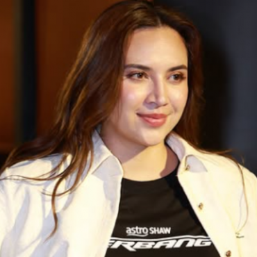 Diana Danielle Abai Kecaman Foto Dengan Kekasih, Janji Kongsi Berita Bila Nak Kahwin