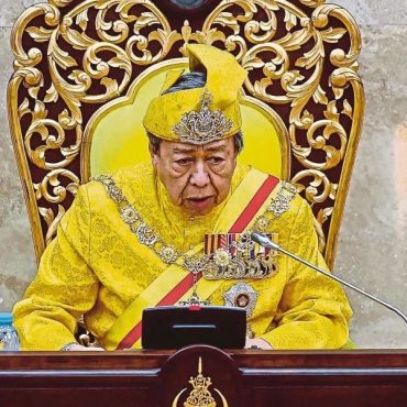 Ini Sebab Mengapa Sultan Selangor Tidak Perkenan Solat Jumaat Di Surau Pusat Beli-Belah