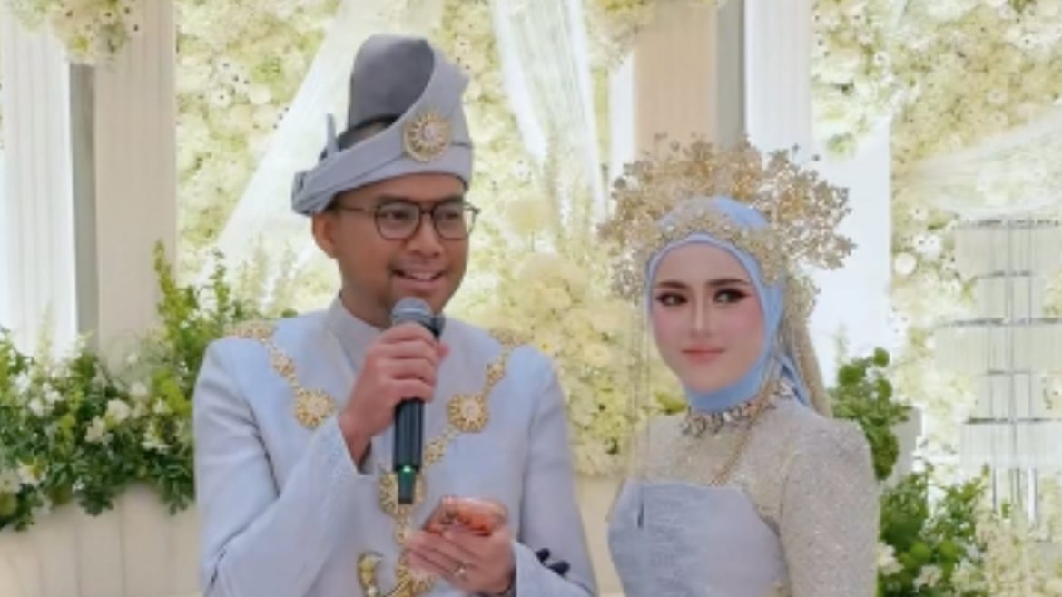 ‘Datuk Red Tak Pergi ‘Honeymoon’, Ada Urusan Kerja’ – Peguam