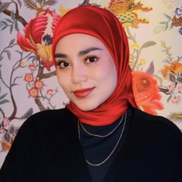 ‘Melahirkan Ikut Tingkap Memang Dipandang Rendah Ke?’ – Uyaina Arshad Kecewa Persepsi Negatif Bersalin Czer