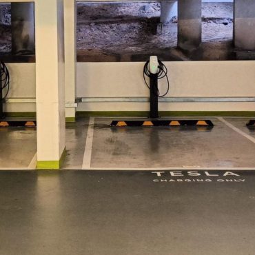 Tiada Lagi Pengecasan Percuma, Tesla Destination Charger Di Malaysia Kini Perlu Dibayar