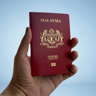 JIM Hentikan Pasport Lebih 10 Tahun Serta-Merta, Ini Apa Yang Korang Perlu Tahu