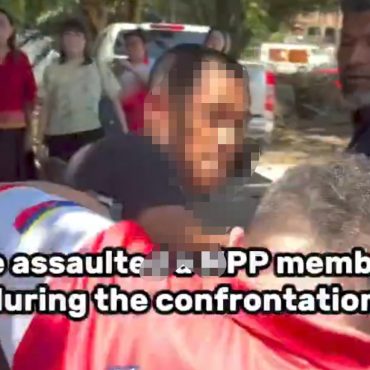 'Lu Bos Ke Gua Bos?' - Pengutip Parkir Haram Ditahan Polis Selepas Bertindak Agresif Nak Tumbuk MPP Di Hadapan Menteri
