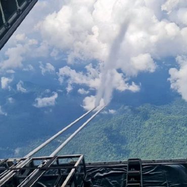 Atasi Jerebu Sempadan, Indonesia Benarkan Malaysia Merentasi Ruang Udara Untuk Operasi Pembenihan Awan