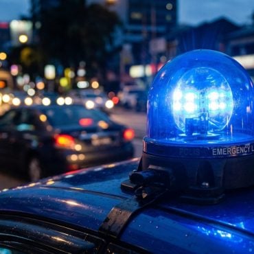 'Pasang Siren, Lampu Beacon Bukan 'Green Light' Langgar Lampu Merah' – JSPT