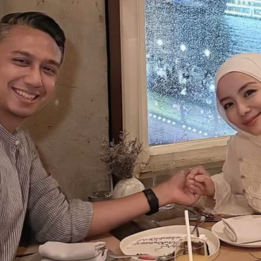 ‘Selamat Ulang Tahun Perkahwinan Bidadariku, Genggam Tangan Hingga Ke Syurga’ – Suami Mira Filzah