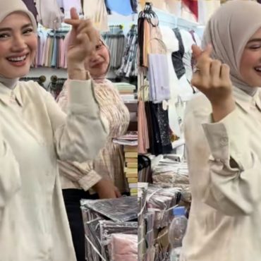 [VIDEO] Peniaga Di Indonesia Tak Sangka Fazura Singgah Kedai – ‘Orangnya Merendah Diri & Cantik’