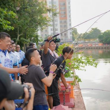 30 Perahu Berhias Semarak Festival Sungai Melaka 2026 Di Alor Gajah