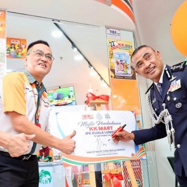 700 Cawangan KK Mart Bakal Jadi ‘Zon Selamat’ Ketika Kecemasan? Ini Inisiatif Baharu Polis KL
